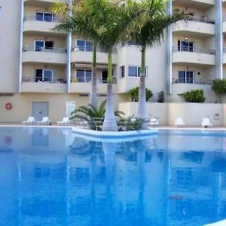 아파트 Lovely Apto Sol Paraiso& Pool & Air Aconditioning 아데제